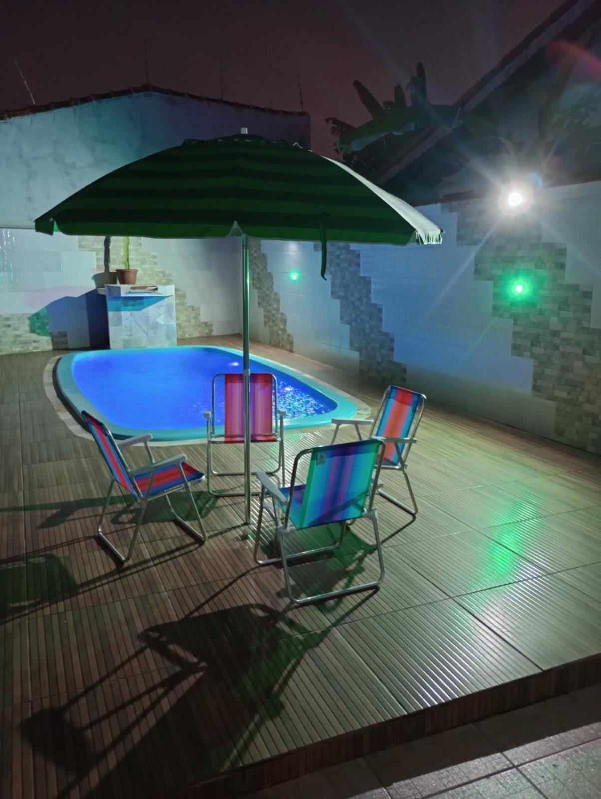 Casa Na Com Piscina E Churrasqueira Holiday home *